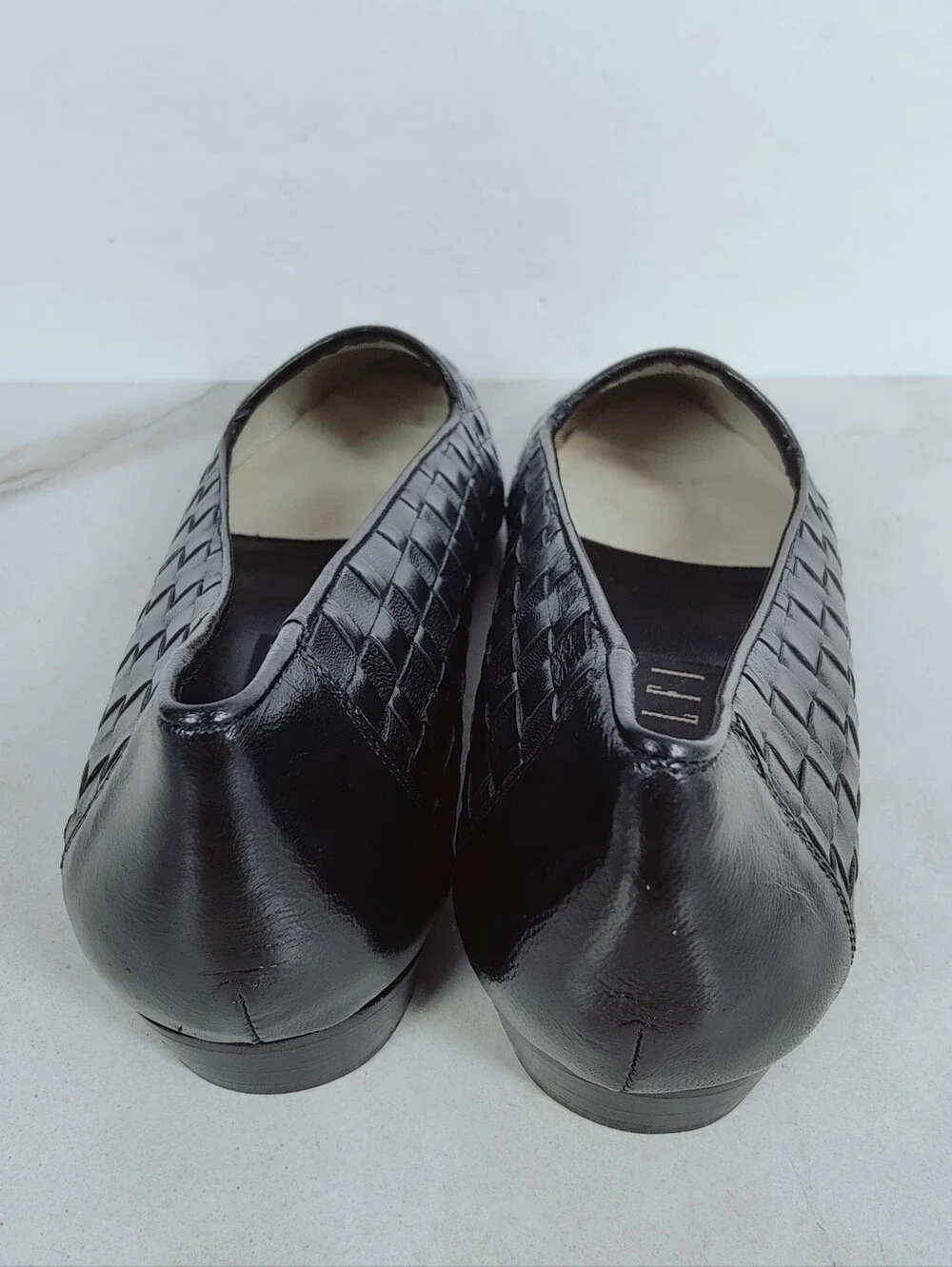 EUC Alfani Black Woven Leather Slip On Flat Almond Toe Loafers, Sz 10
